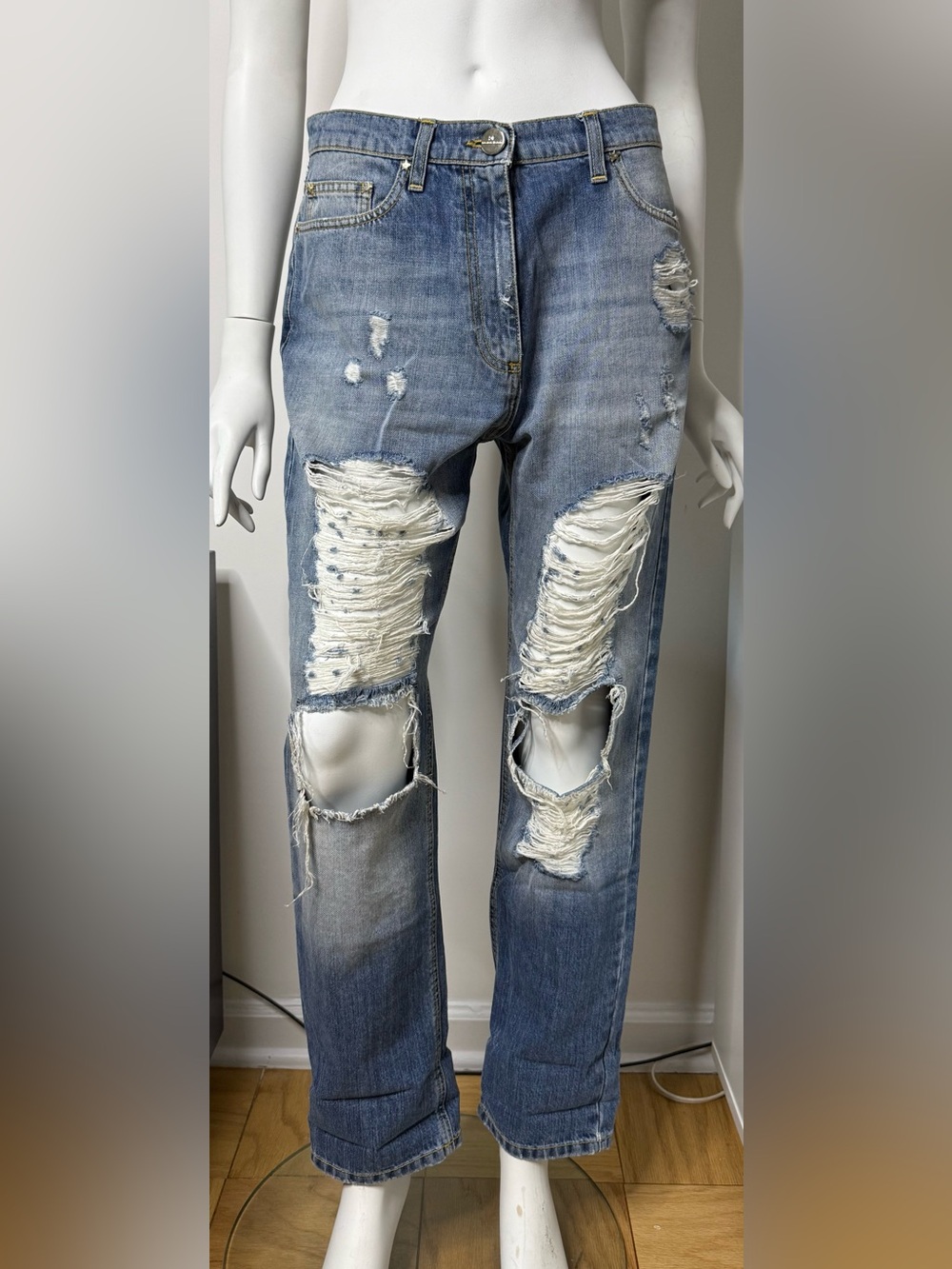 Elisabetta Franchi Distressed Boyfriend Jeans Low Rise Baggy 26 NWOT